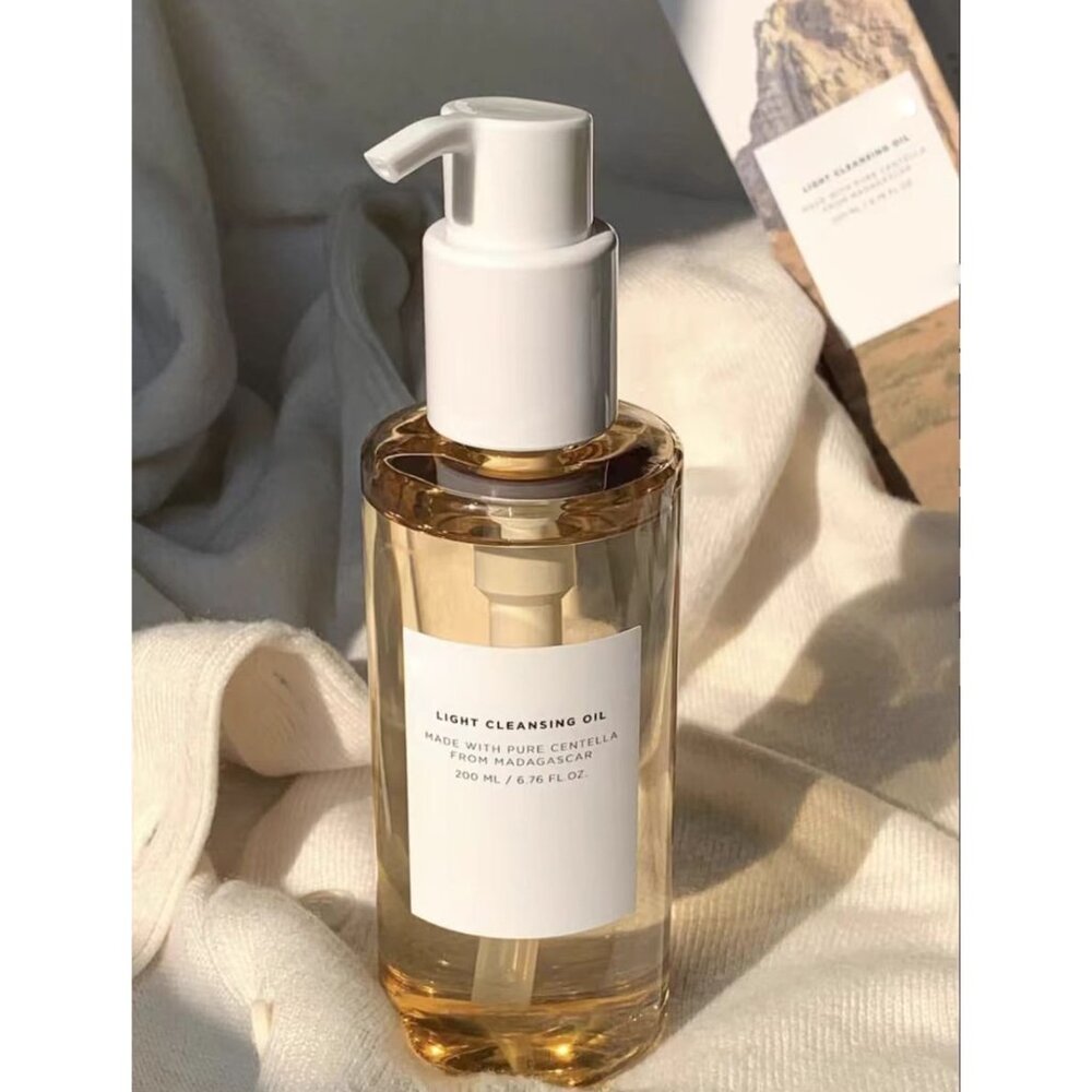 SKIN 1004 Madagascar Centella Light Cleansing Oil + Ampoule Foam Duo Set 2-PC - Picture 5 of 8